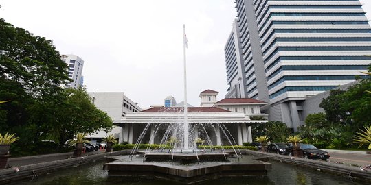 UMP Naik, DKI Tak Masalah Pakai Anggaran Belanja Tak Terduga untuk Gaji PJLP