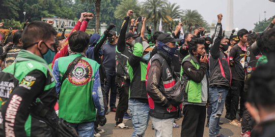 Diduga Rekan Dianiaya, Ratusan Pengemudi Ojek Online Datangi Mapolsek Pamulang