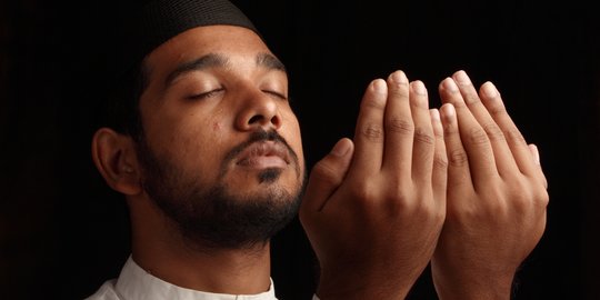 Bacaan Sholawat Fatih Lengkap dengan Keutamaannya, Perlu Dipahami oleh Kaum Muslim