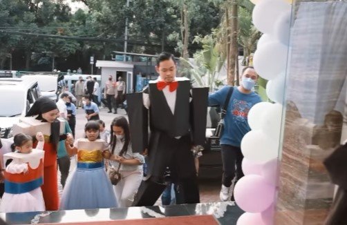 intip potret mewah ulang tahun putri gilang juragan 99 mewah dengan tema roblox