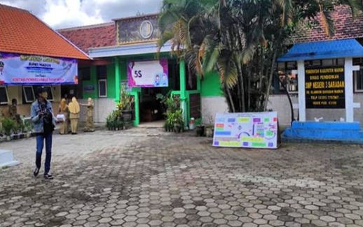 smpn 3 saradan madiun satu satunya sekolah bagi anak anak di lereng gunung pandan