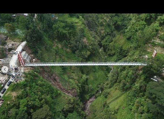 jembatan merah girpasang