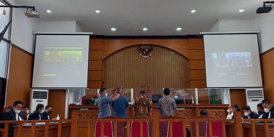 Sidang Unlawful Killing Laskar FPI, Ahli Jelaskan Senpi dan Peluru Digunakan Terdakwa