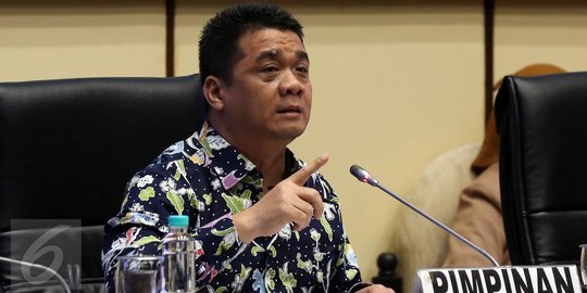 Riza Patria Bicara Kemungkinan Penjabat Gubernur Diisi Parpol hingga TNI-Polri