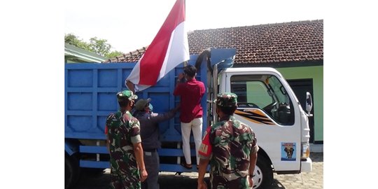 Sopir Tak Sengaja Pasang Merah Putih Terbalik, Dipanggil TNI Dihukum Beri Hormat