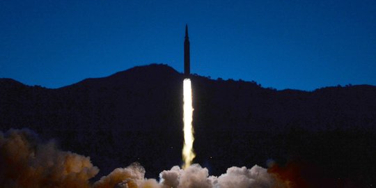 Peluncuran Rudal Hipersonik Korea Utara