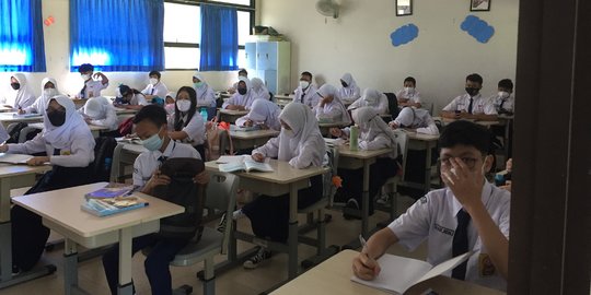 DKI akan Batasi Jumlah Siswa PTM di Sekolah jika Status PPKM Naik ke Level 3