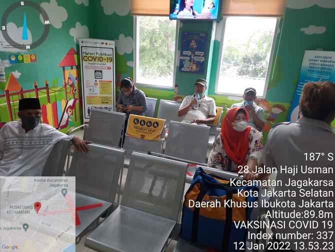 vaksinasi booster di puskesmas jagakarsa