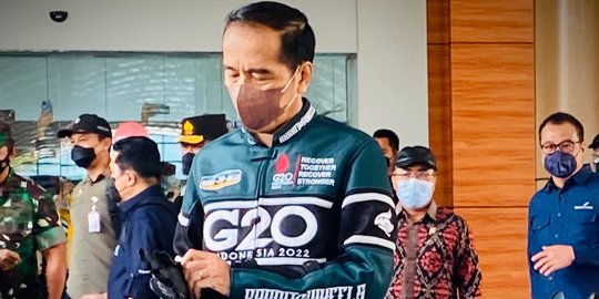 Jokowi Minta Jajaran Pastikan Pelaksanaan MotoGP Mandalika Aman dari Covid-19