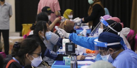 118 Juta Warga Sudah Dapat Dosis Lengkap Setahun Vaksinasi Covid-19