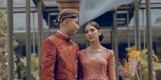 Resmi Menikah, Ini Potret Perjalanan Cinta Vidi Aldiano dan Sheila Dara