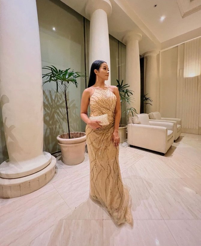 potret seleb cowok dan cewek hadir di resepsi vidi aldiano dan sheila dara curi perhatian