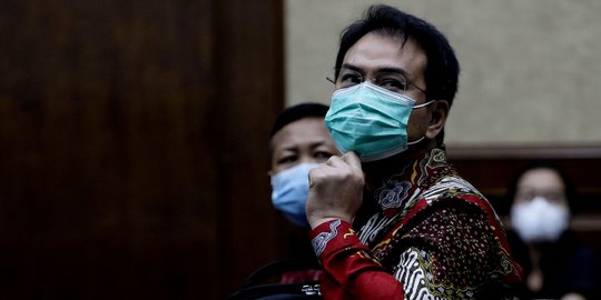 Hakim Minta Azis Syamsuddin Berikan Keterangan Jujur di Persidangan