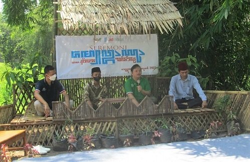 pandi dan komunitas kampung pacibita bangun kampung aksara pacibita di bantul yogyakarta