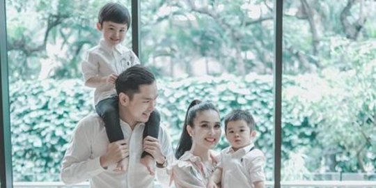 Dinyinyiri Netizen karena Penampilan Berubah, Sandra Dewi Beri Tanggapan Bijak
