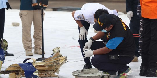 KNKT Ungkap Hasil Sementara Isi Kotak Hitam Sriwijaya Air SJ182