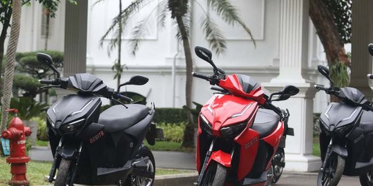 goto sudah lirik motor listrik gesits