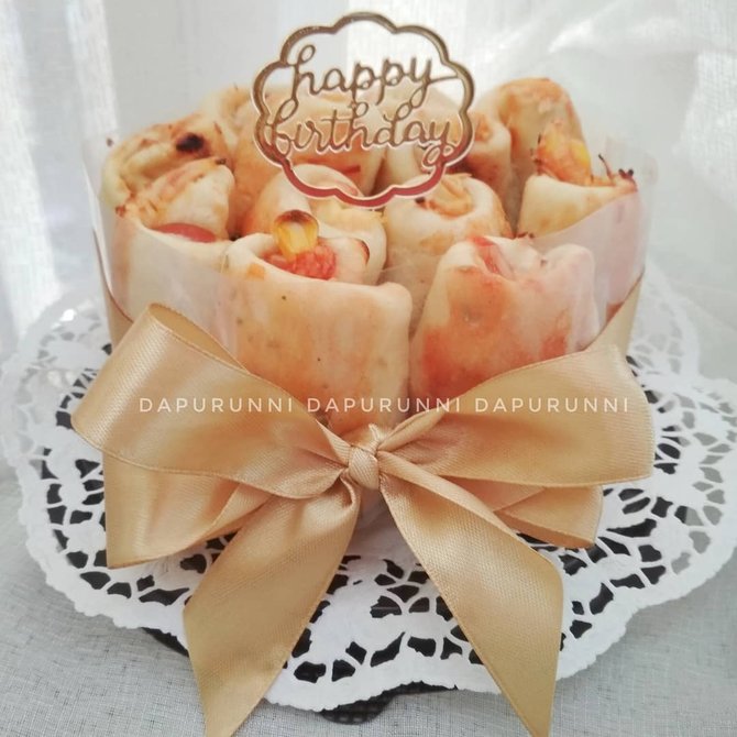 ini lho kreasi pizza ala seller lokal di malang makan 1 mana cukup