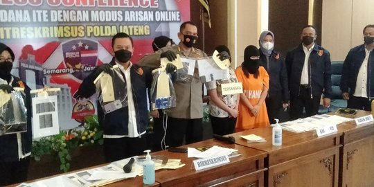 Modus Dua Wanita Bandar Arisan Online Dengan Hasil Penipuan Rp4 Miliar