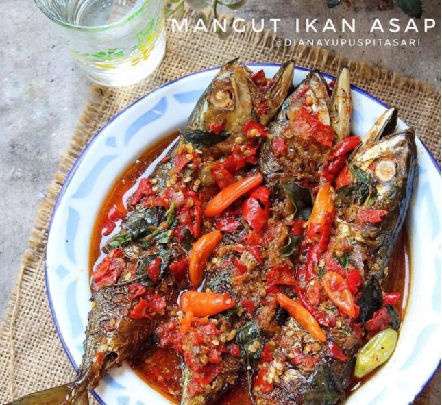 6 resep ikan asap enak dan nikmat bisa dijadikan menu makan siang