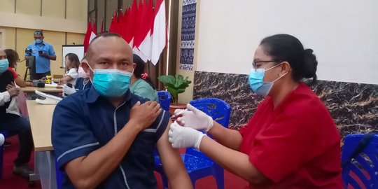 Pekerja Media di Kota Kupang Mulai Disuntik Vaksinasi Booster