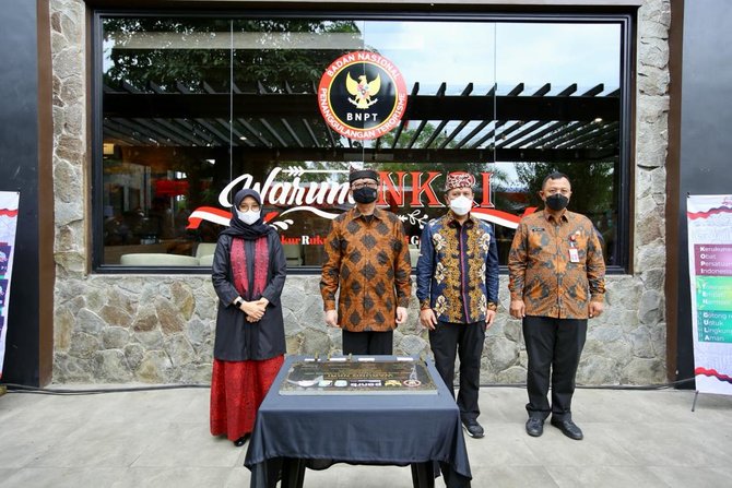 bnpt dirikan warung nkri di banyuwangi