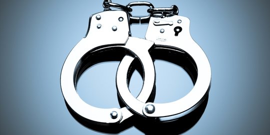 Polisi Ringkus Dokter Kecantikan Abal-Abal di Padang