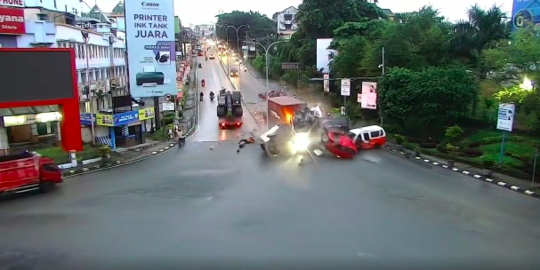 Analisis Polisi soal Kecelakaan Beruntun di Balikpapan yang Tewaskan 5 Orang