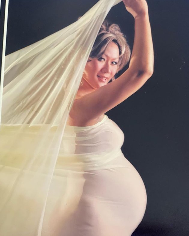 potret maternity shoot inul daratista tak pernah diperlihatkan selama 13 tahun
