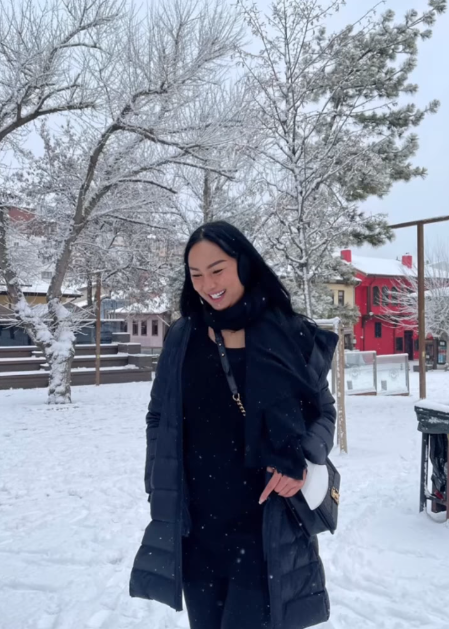 penuh kebahagiaan intip momen liburan kalina ocktaranny ke cappadocia usai dikabarkan cerai