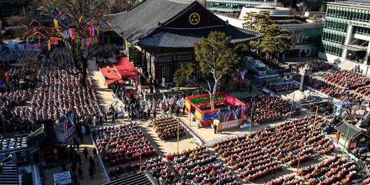 Aksi Ribuan Biksu Buddha Protes Dugaan Diskriminasi Agama di Korsel