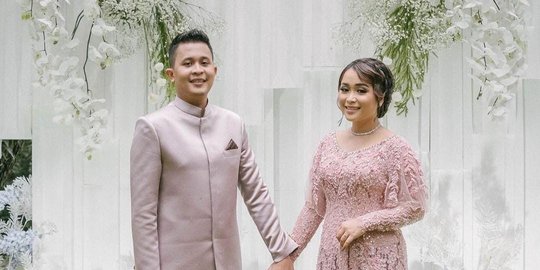 5 Foto Lamaran Syifa Adik Ayu Ting Ting, Penampilan Bilqis Jadi Sorotan