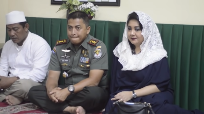 kolonel tni ini punya istri tak sembarangan