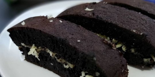 Resep Kue Terang Bulan ala Rumahan, Lembut dan Enak