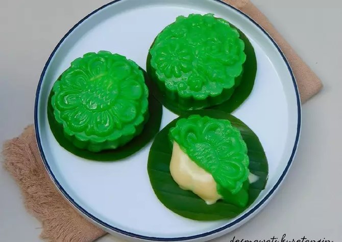 kue bulan cina