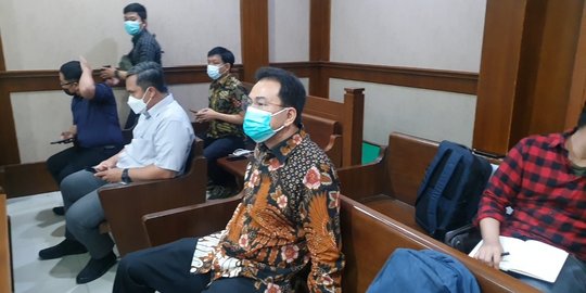 Azis Syamsuddin Dituntut 4 Tahun 2 Bulan Penjara Terkait Kasus Suap Eks Penyidik KPK