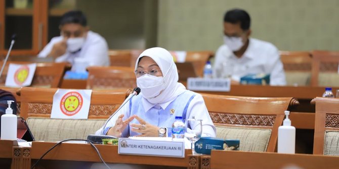 Di Depan DPR, Menaker Ida Bantah Penetapan UMP 2022 Abaikan Kepentingan ...