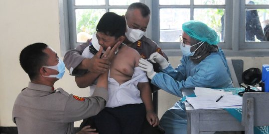 Pemerintah Genjot Vaksinasi Covid-19 Guna Antisipasi Omicron