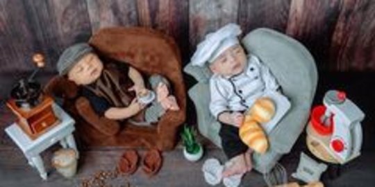 Kompak, Baby L dan Baby Adzam Lakukan Photoshoot Hasilnya Lucu Banget