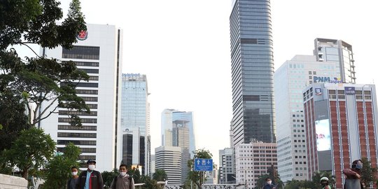 tekanan eksternal menguat