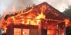 Suasana Mencekam Bentrokan di Maluku Tengah, Rumah Terbakar dan Warga Kabur ke Hutan
