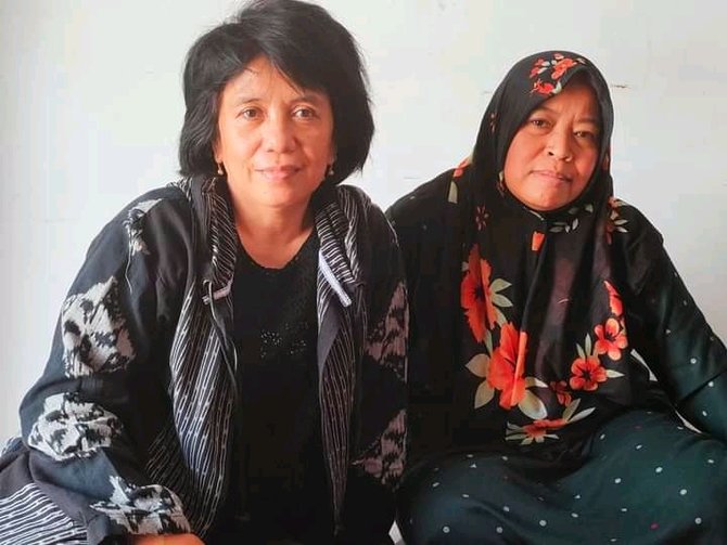 ibu novia widyasari dan istri munir