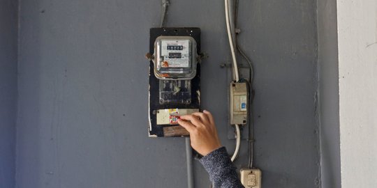 alat elektronik yang tidak terpakai