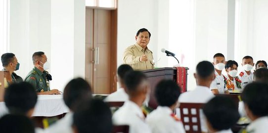 Prabowo Tinjau Politeknik Pertahanan di Atambua