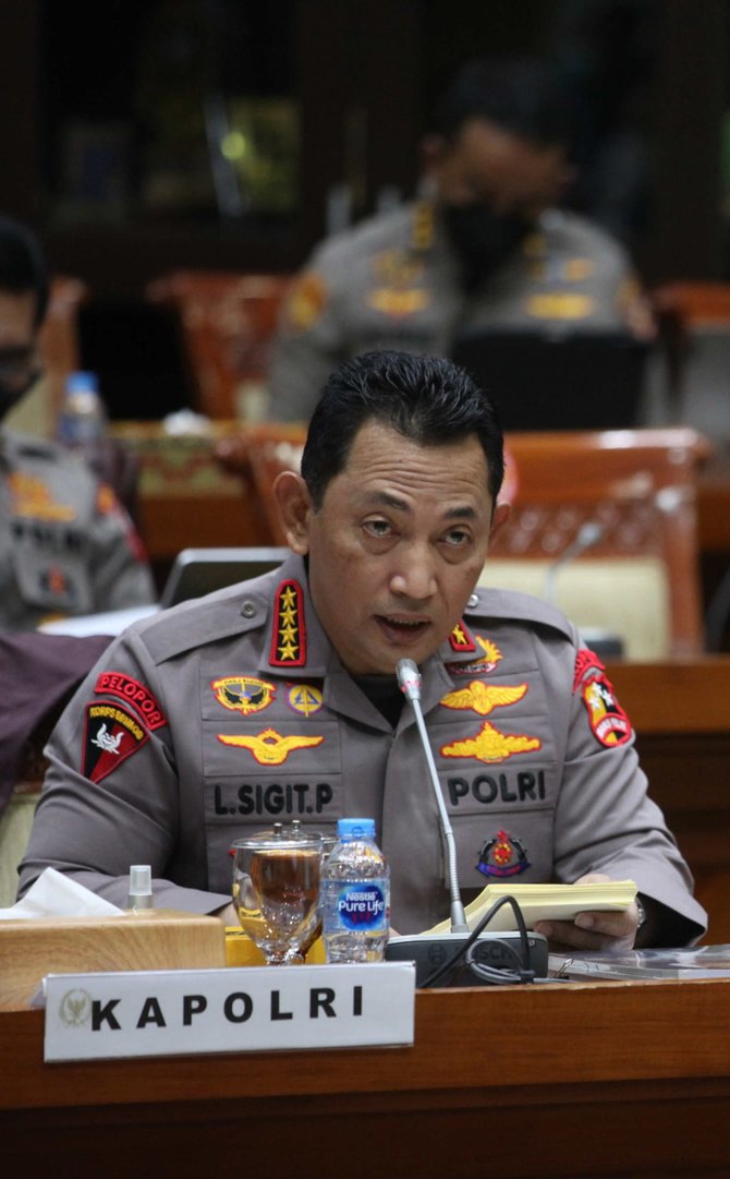 kapolri listyo sigit raker dengan komisi iii dpr