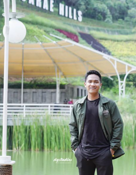 kini main di pintu berkah intip perjalanan karier ridwan naibaho