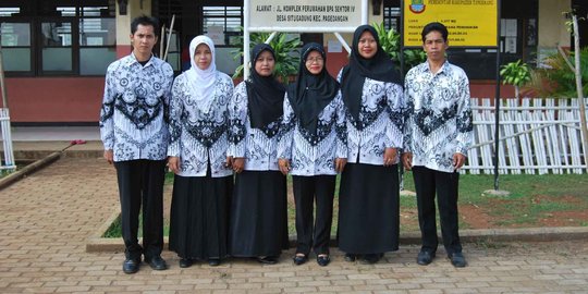 Dilarang Mulai 2023, Ribuan Tenaga Honorer Guru & Nakes di Tangerang akan Dirumahkan