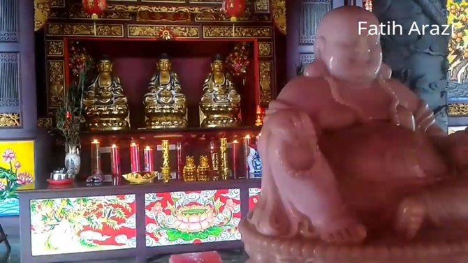 mengunjungi siu san keng vihara tertua di kota medan