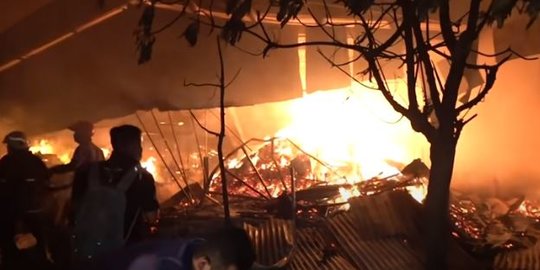 Pemkot Semarang Siapkan Bantuan Korban Kebakaran Relokasi Pasar Johar