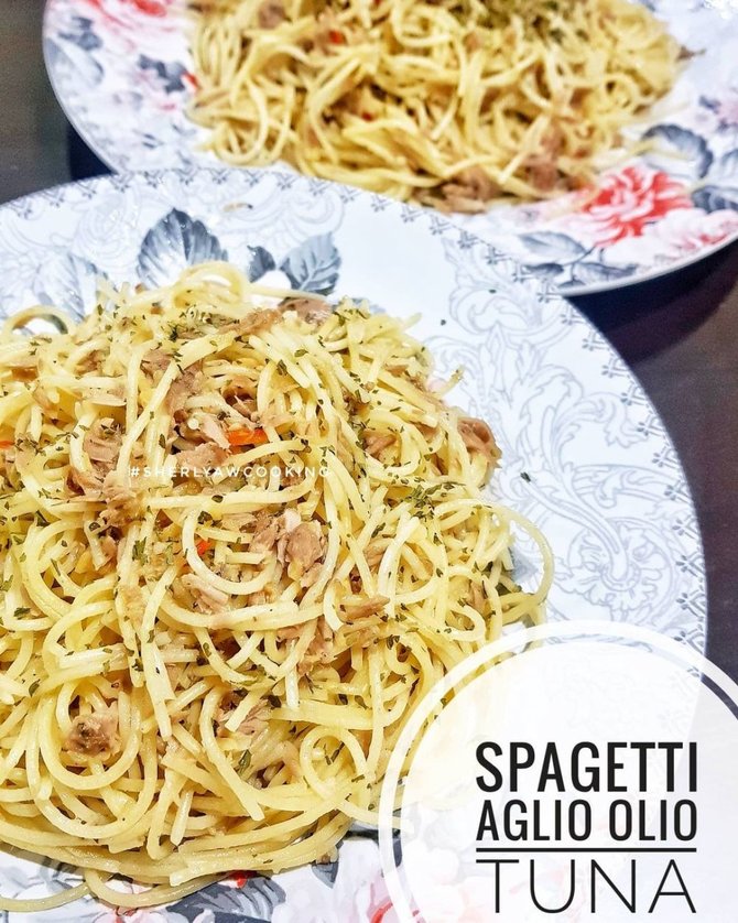 spaghetti aglio olio tuna